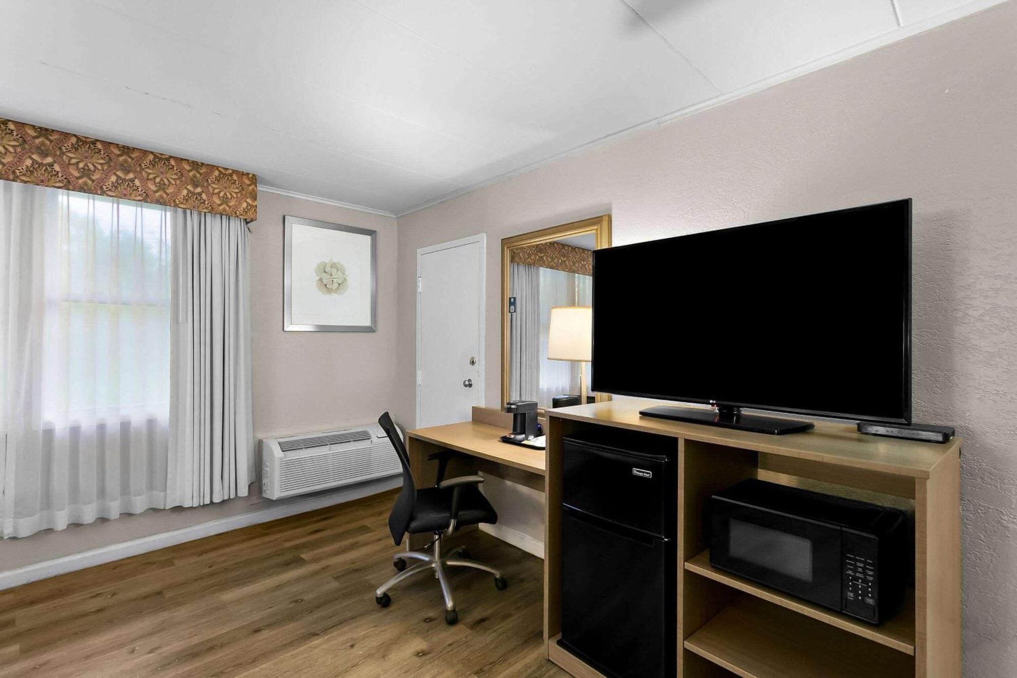 ทราเวลลอดจ์ โฮเทล อะเบอร์ดีน Motel อเบอร์ดีน ภายนอก รูปภาพ
